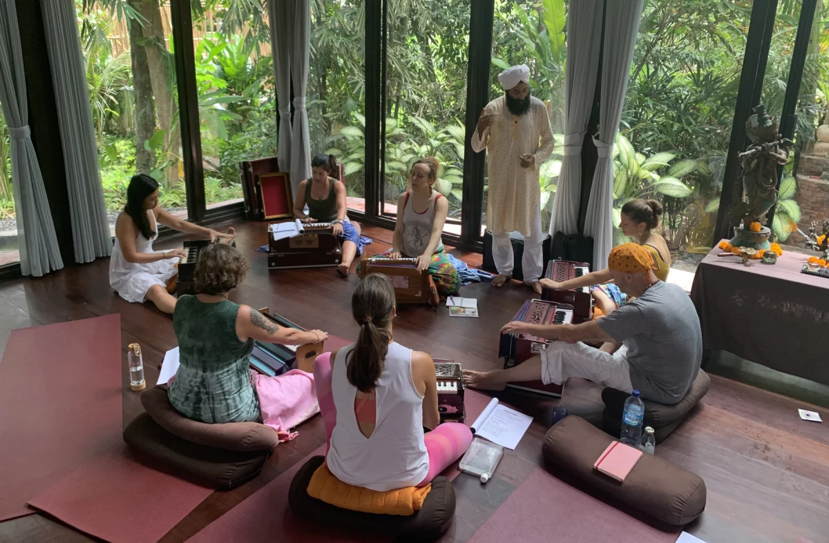 Kirtan & Sound Healing Trainings Bali Punnu Wasu